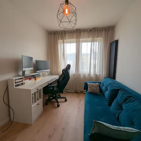 Apartment 3 Flat In Cosy Area Of