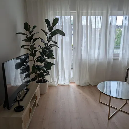 3 Flat In Cosy Area Of Apartment Dusseldorf