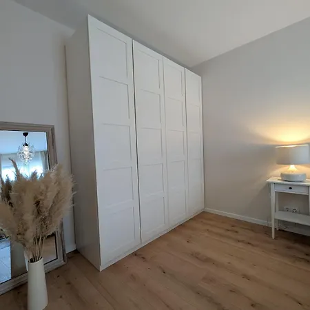 3 Flat In Cosy Area Of * Düsseldorf